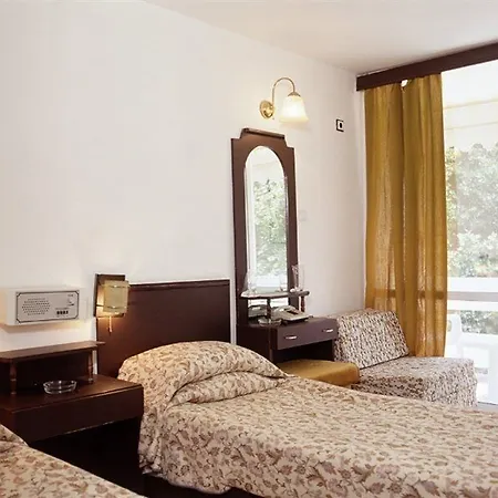 Hotel Kardam 2*